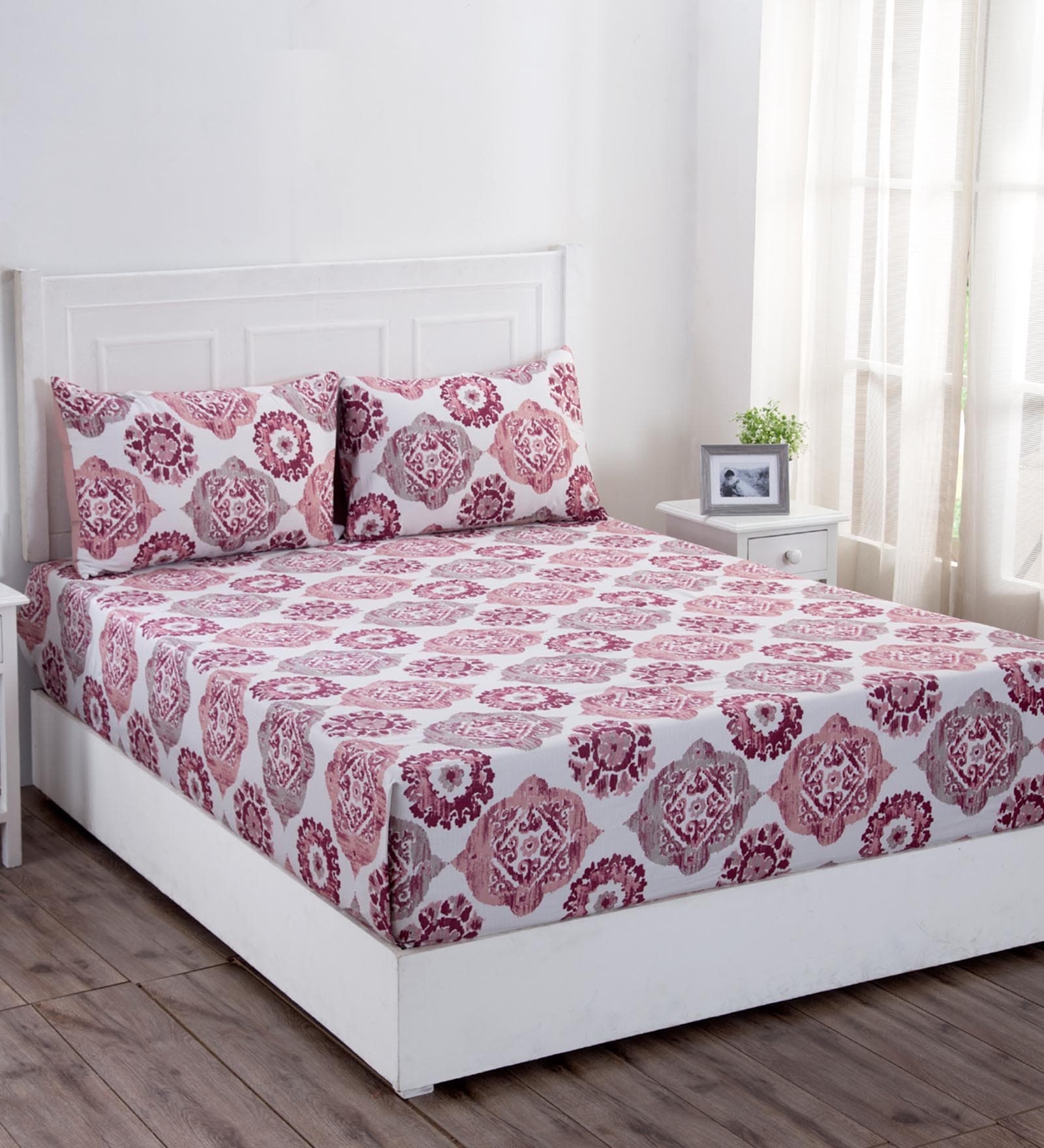 Buy Pink Traditional Tc Cotton Double Bedsheet With Pillow