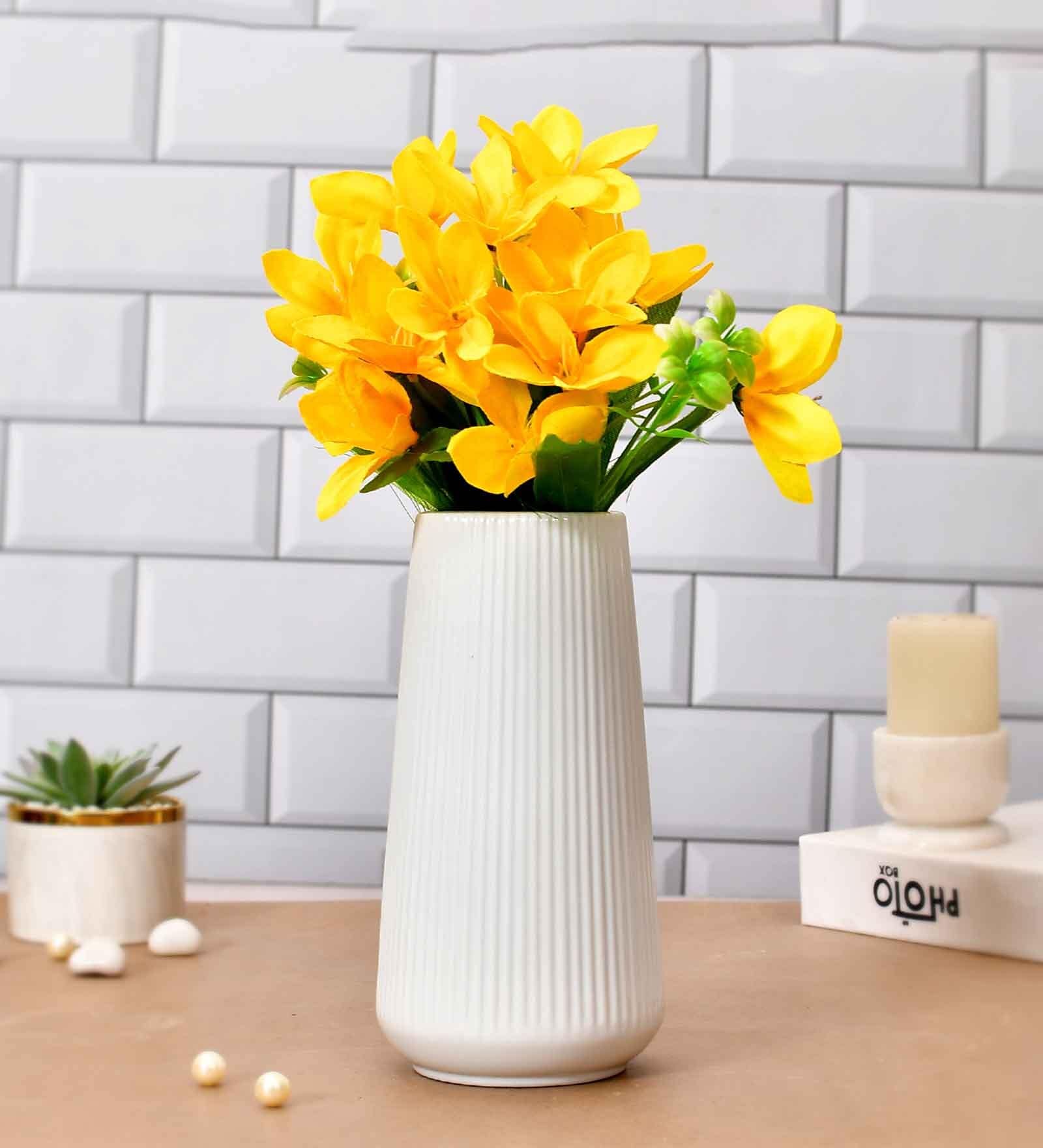 Buy Ribbed White Ceramic Vase At 73 OFF By Tayhaa Pepperfry