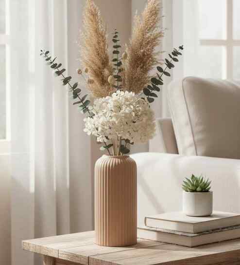 (1Pc) Beige Ceramic  Ribbed Design Matt Finished 6 Inch  Table Vase