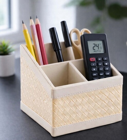 (1Pc) Off-White Faux Leather 3 Compartments Office Tabletop Storage Box