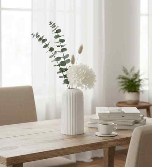 (1Pc) White  Ceramic  Ribbed Design Matt Finished 6 Inch  Table Vase
