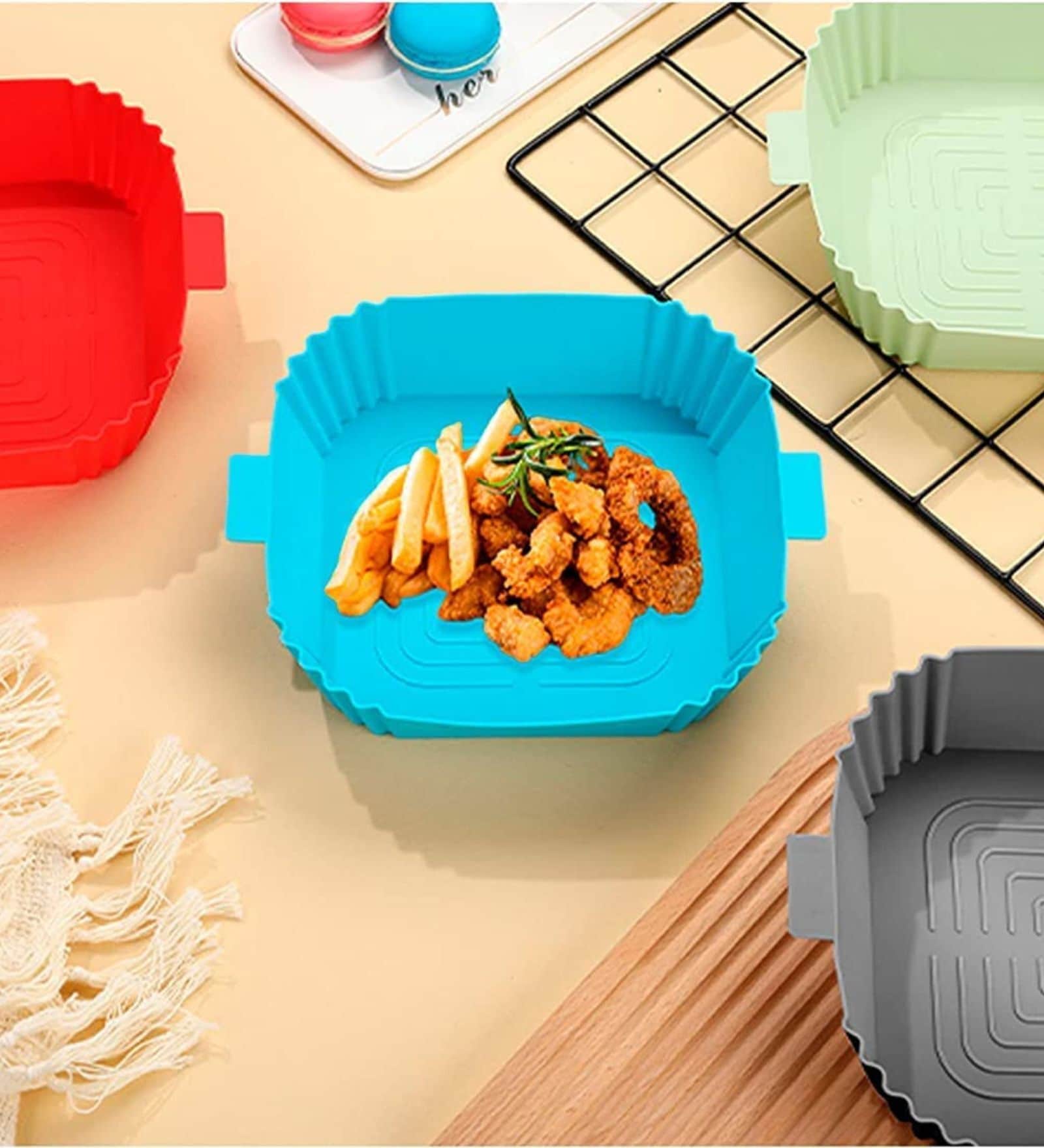 (Pack of 2) Reusable Non Stick Square Silicone Air Fryer Liner Baking Tray with Handle