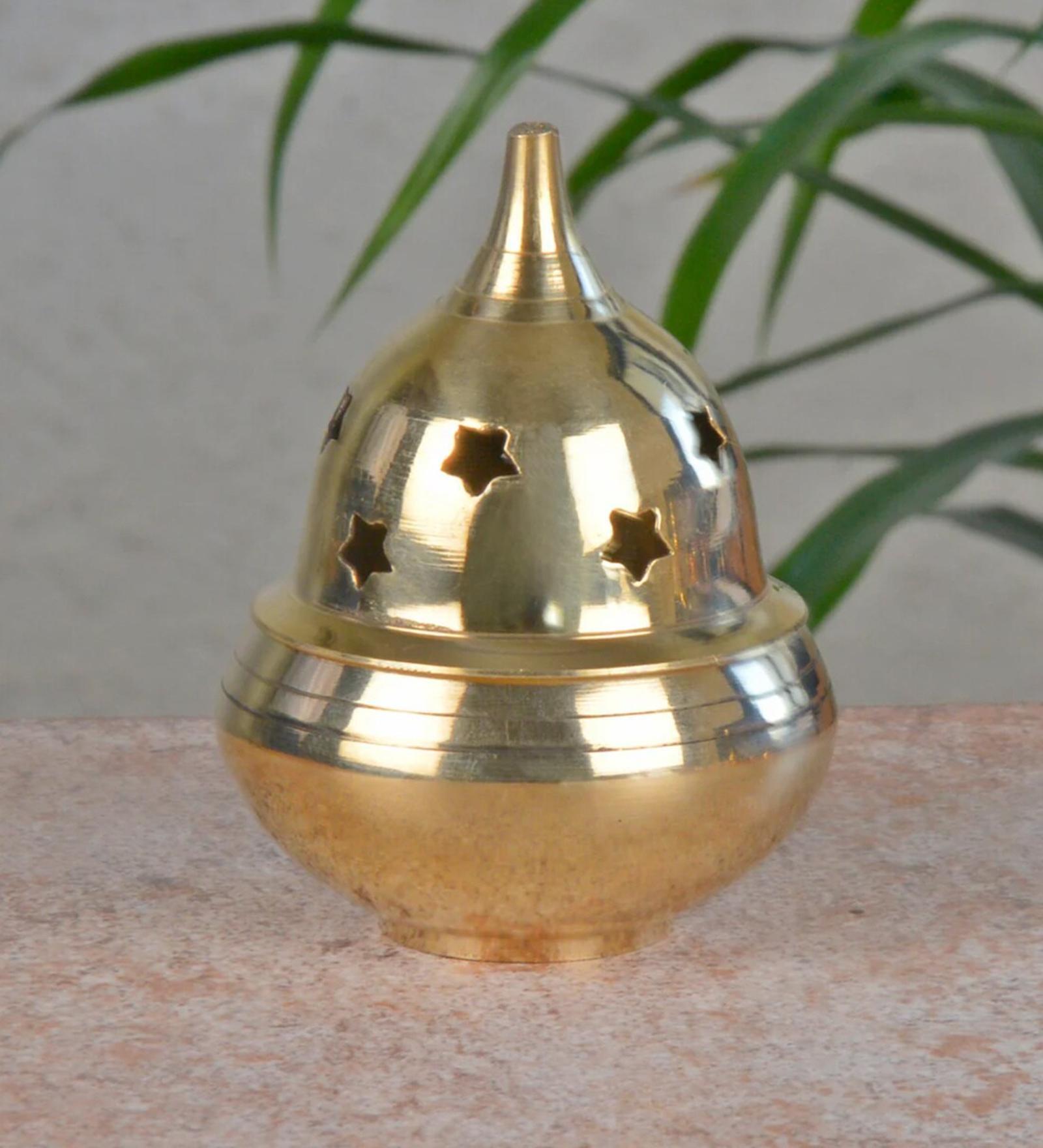 (Pack of 4) Akhand 2.5 Inch Brass Pooja Diya (Gold) (Pack of 4) Akhand 2.5 Inch Brass Pooja Diya (Gold)