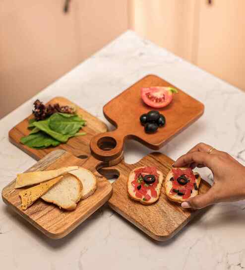 (Pack of 4) Rustic Charm River Loop Serving Board