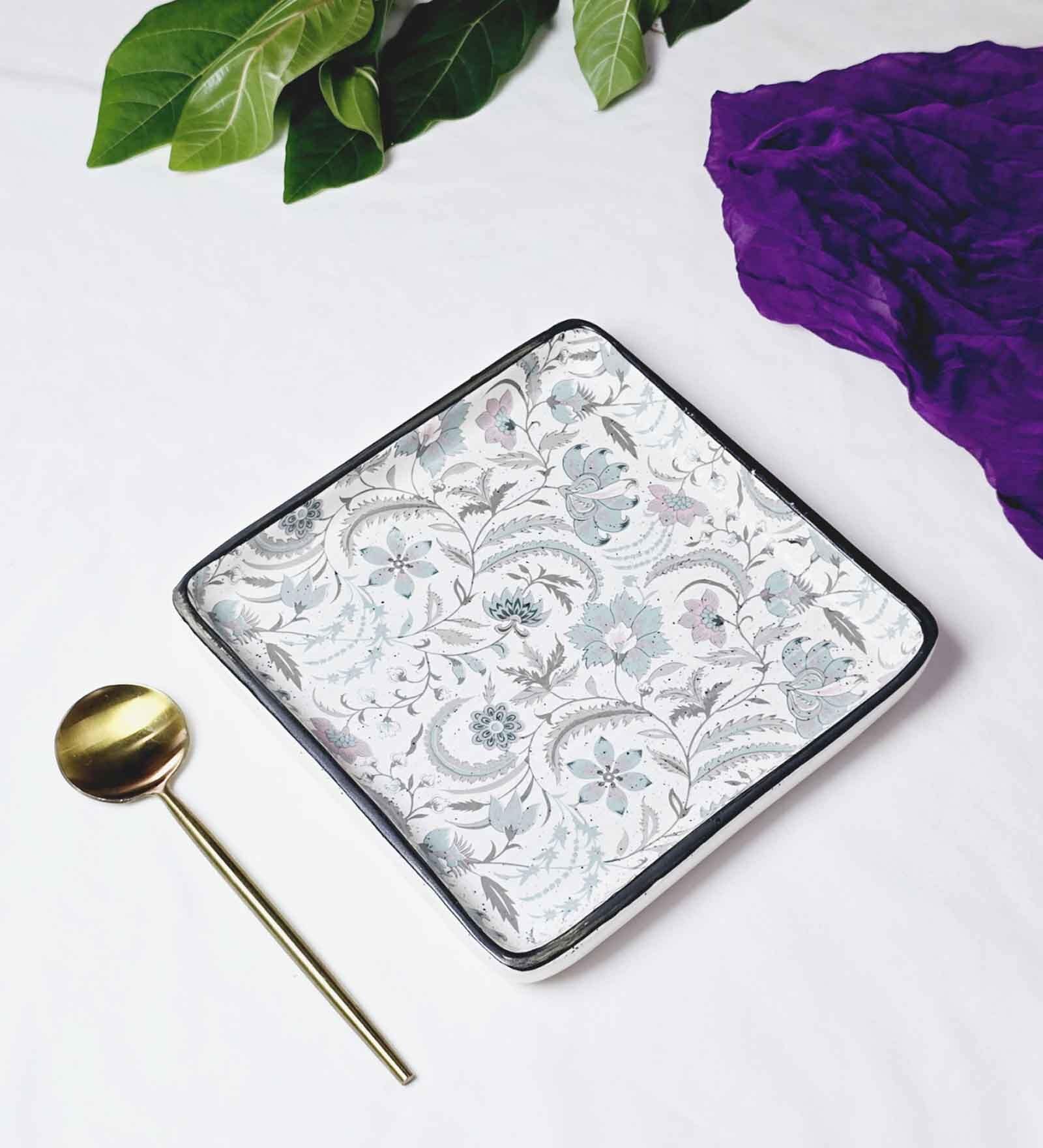 Bahar White & Blue Ceramic Dia 8 Inch Appetizer Platter