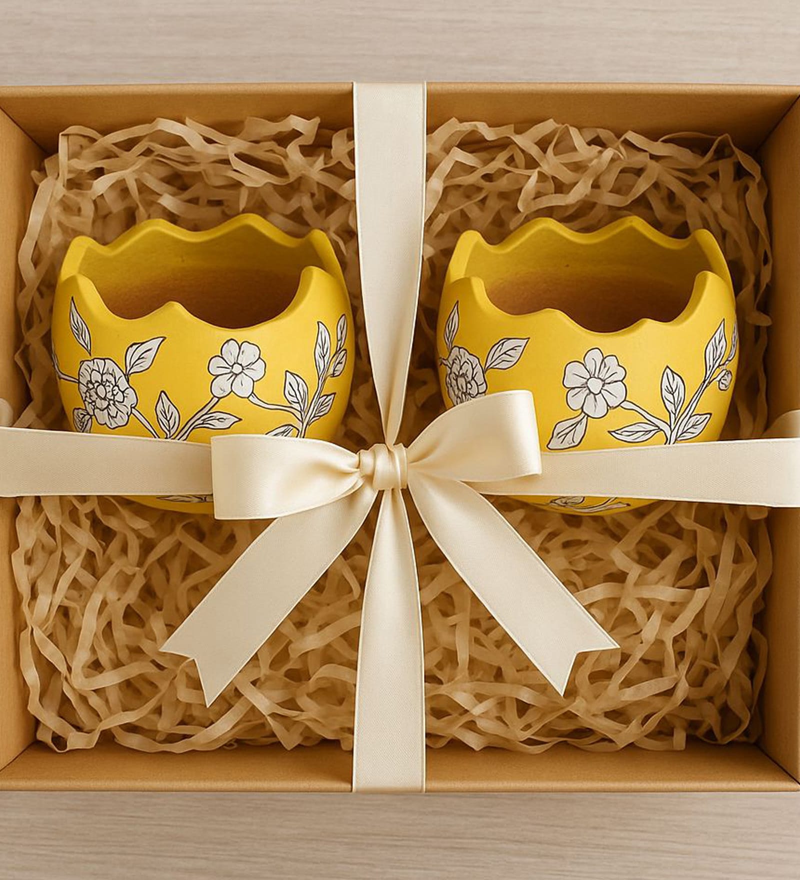 (Set of 2) Yellow White Flower Painting Clay Jar