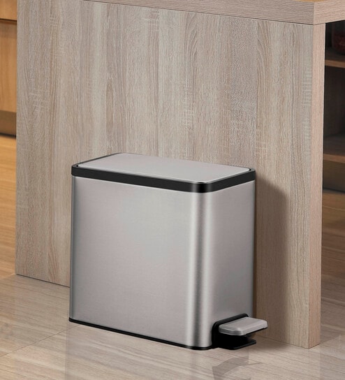 1.5 Litre Grey Stainless Steel Dustbin