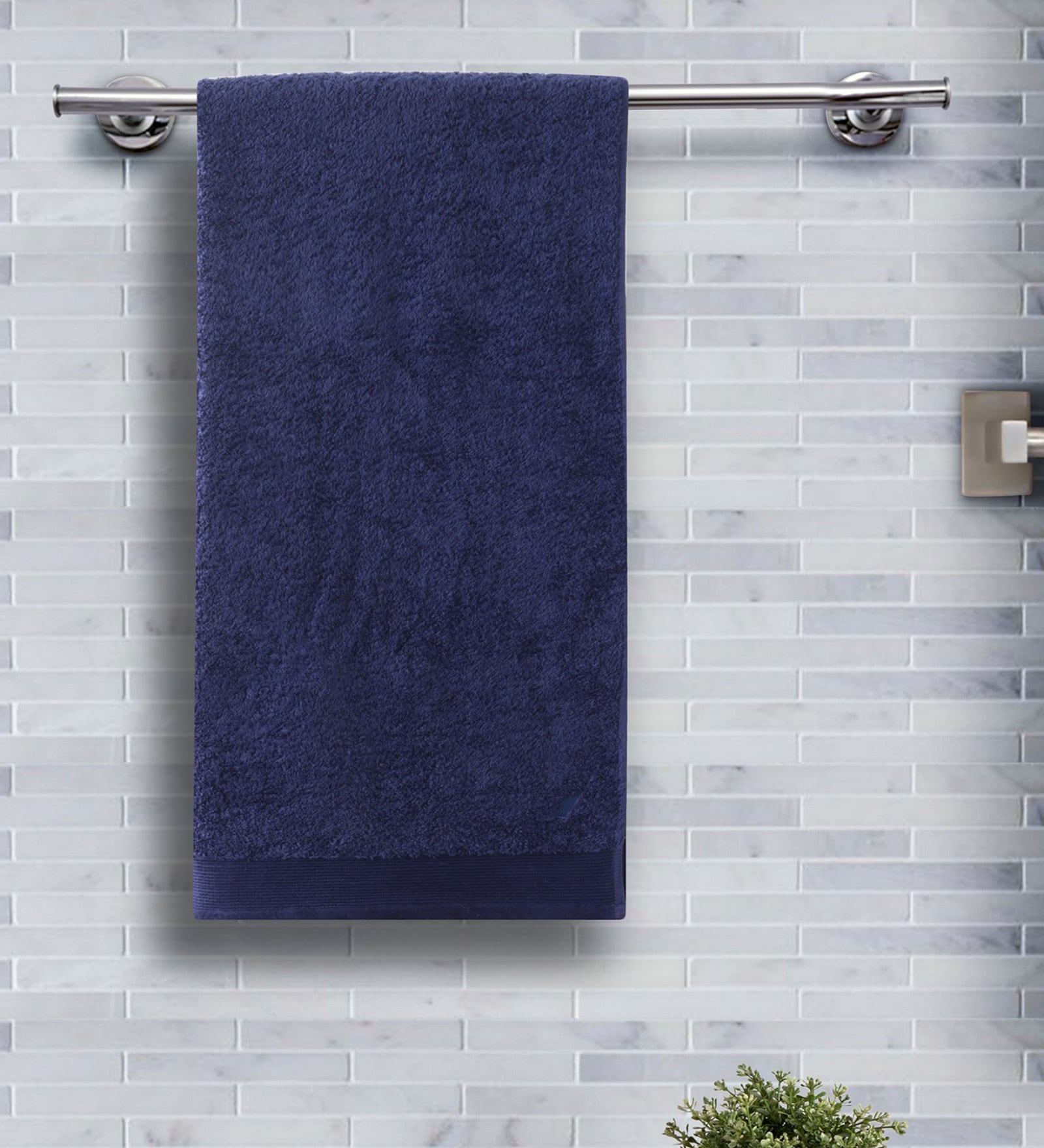 Blue Solid 550 GSM 100 % Cotton Bath Towel