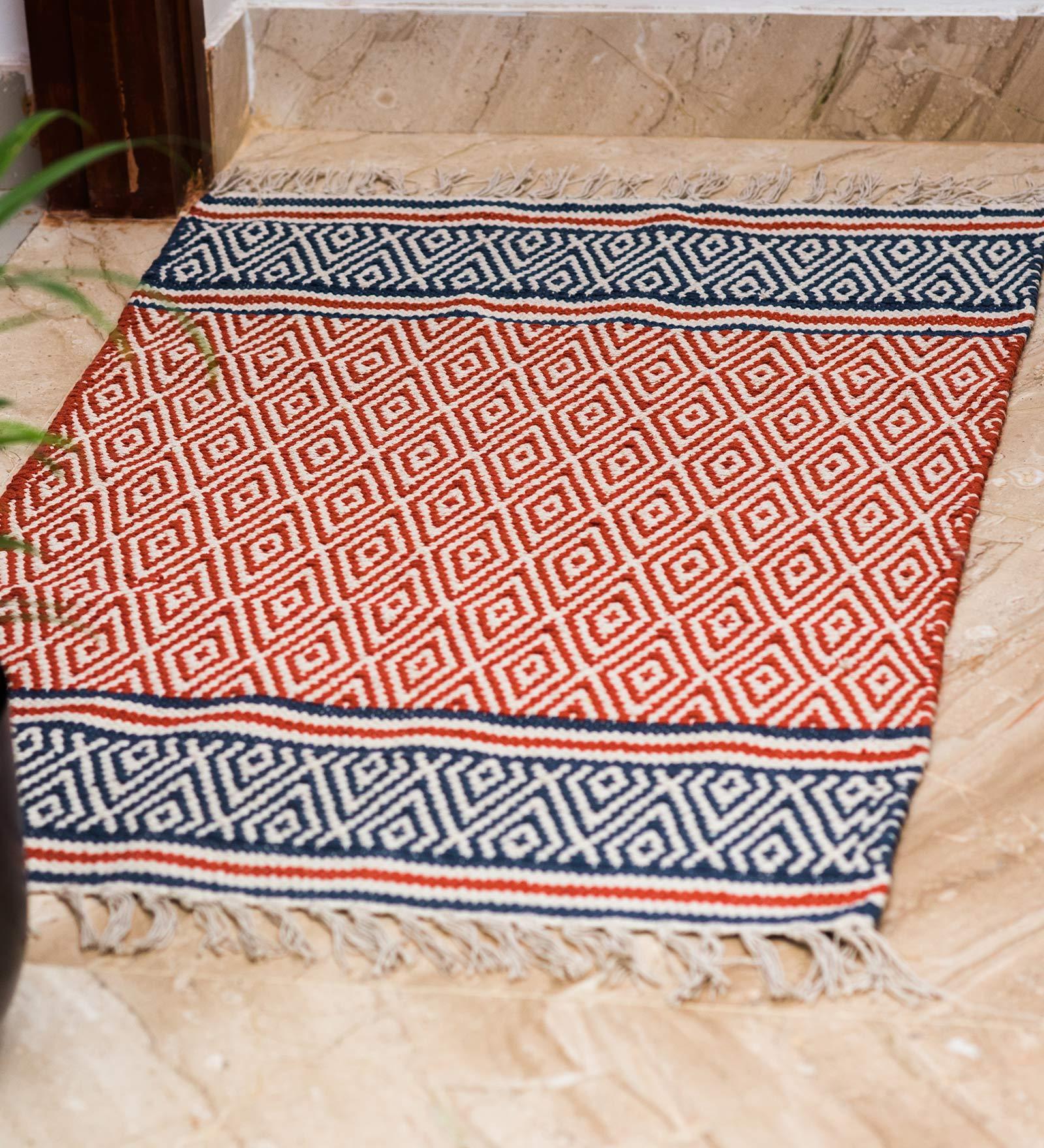 Geometrical Pattern Cotton Machine Made  3 x 2 Feet Carpet