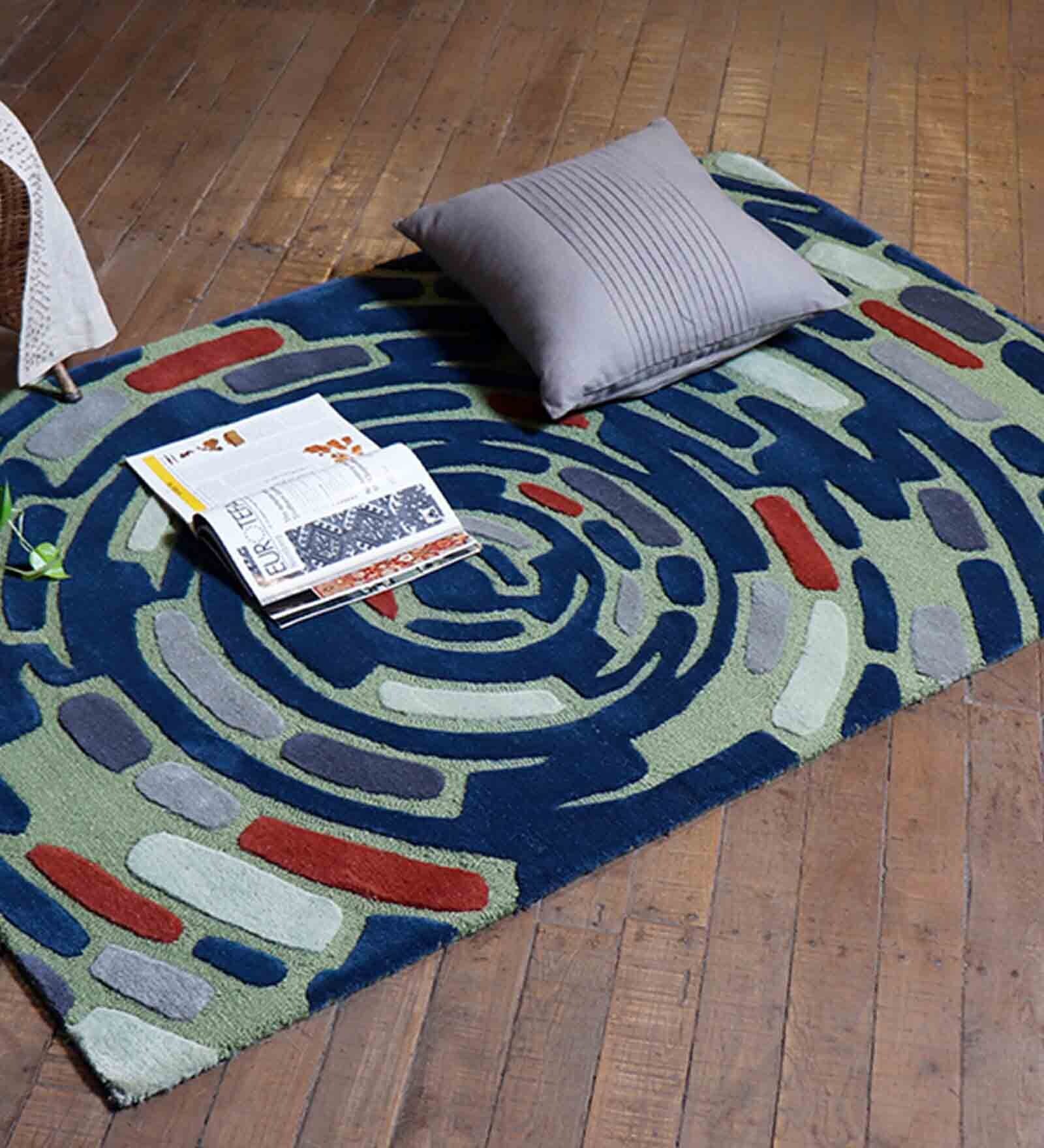 Multicolor Geometric 100% Wool 4 ft x 6 ft Hand Tufted Carpet