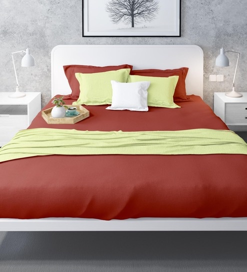 Tuberose Pink Soild 144 TC 100 % Cotton King Size Bedsheet With 2 Pillow Covers