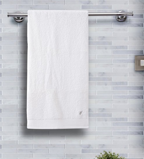 White Solid 550 GSM 100 % Cotton Bath Towel