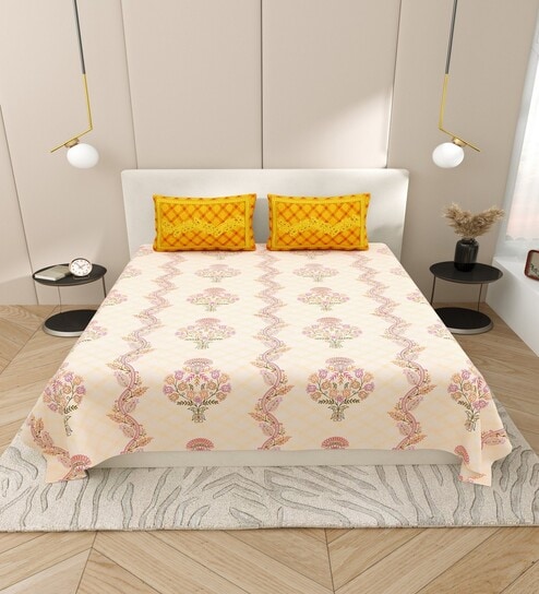 Peach Floral 144 TC Cotton King Size  Bedsheet With 2 Pillow Cover