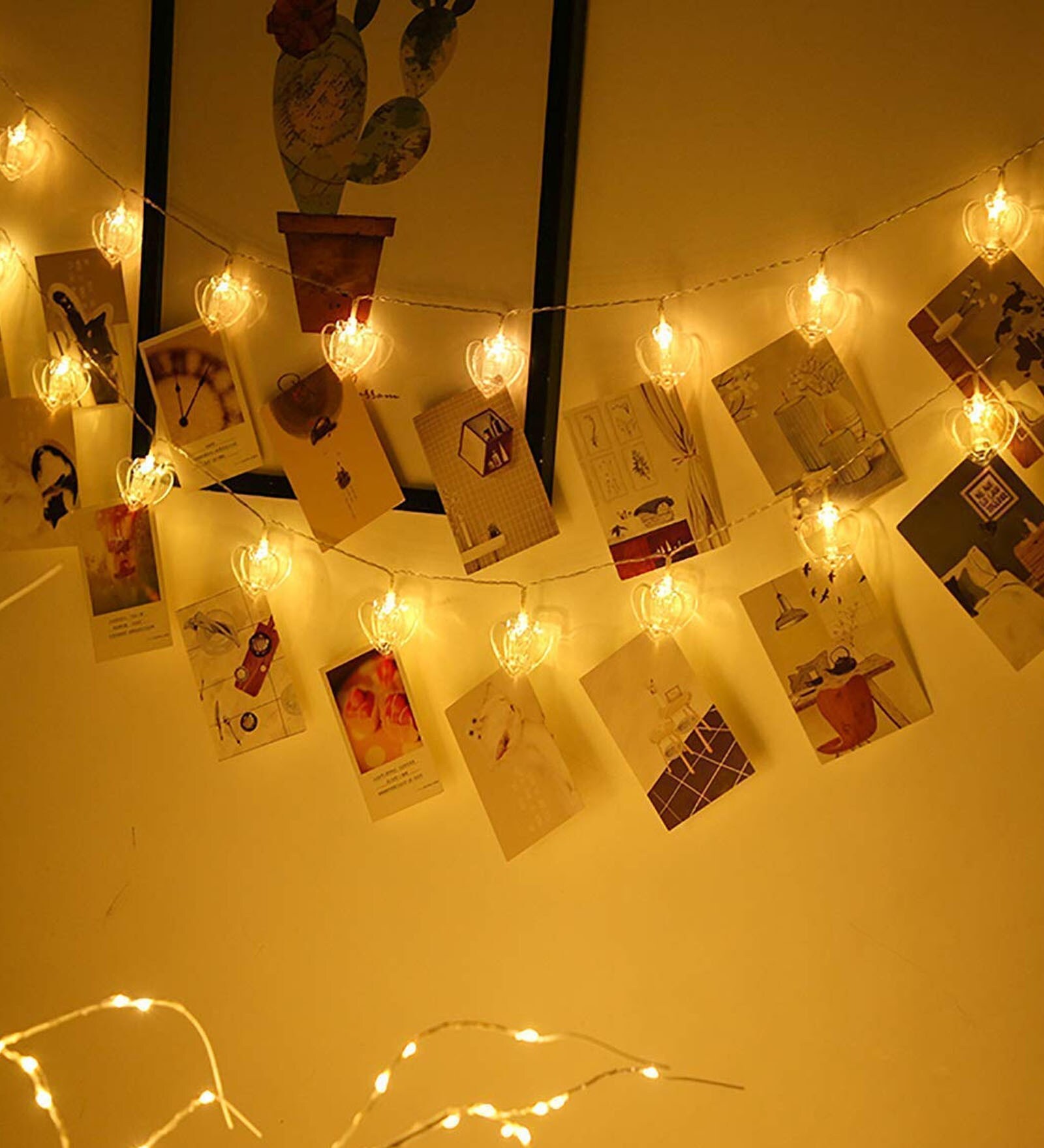 2 Mtrs 16 Heart Clip Light Warm White Battery Operated LED String Light 2 Mtrs 16 Heart Clip Light Warm White Battery Operated LED String Light