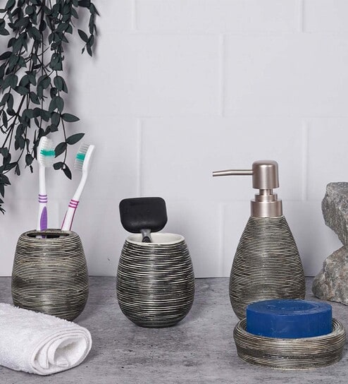 200 ML Set Of 4 Black Porcelain Earthy Haven Bath Set