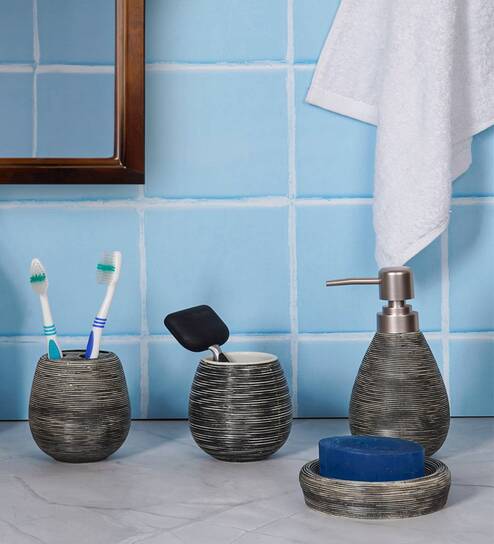 200 ML Set Of 4 Black Porcelain Earthy Haven Bath Set