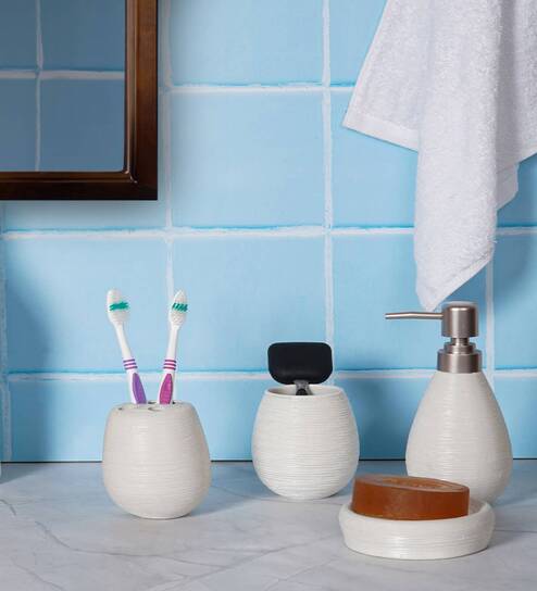 200 ML Set Of 4 White Porcelain Earthy Haven Bath Set