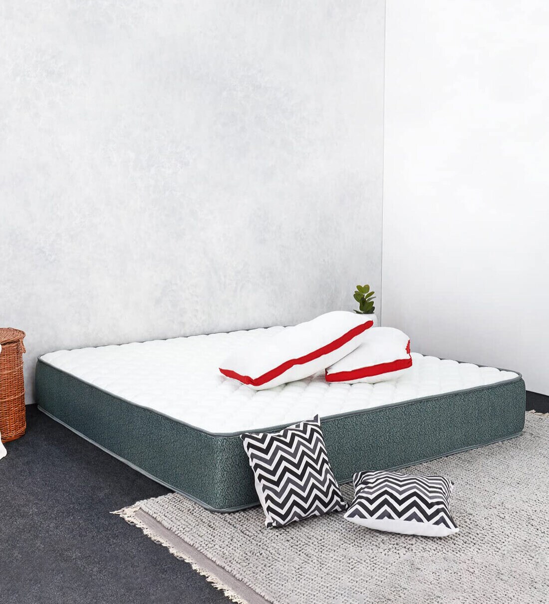 Buy 3Zoned Quilted 8 Inch Pocketed Spring & EPE Foam Single Size