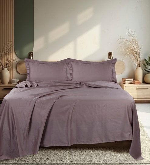 Purple 300 TC Cotton King Sized Bedsheet With 2 Pillow Covers