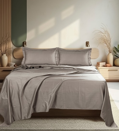 Grey 300 TC Cotton King Sized Bedsheet With 2 Pillow Covers