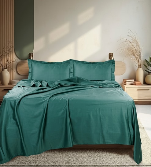 Teal Blue 300 TC Cotton King Sized Bedsheet With 2 Pillow Covers
