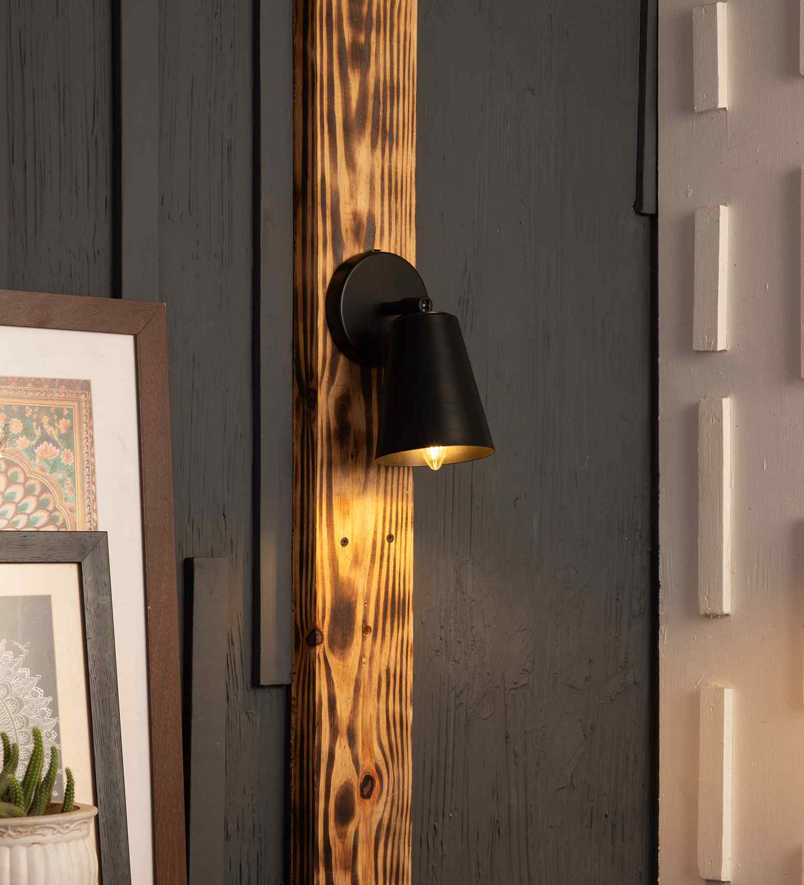 360 Swivel Black Wall Sconce