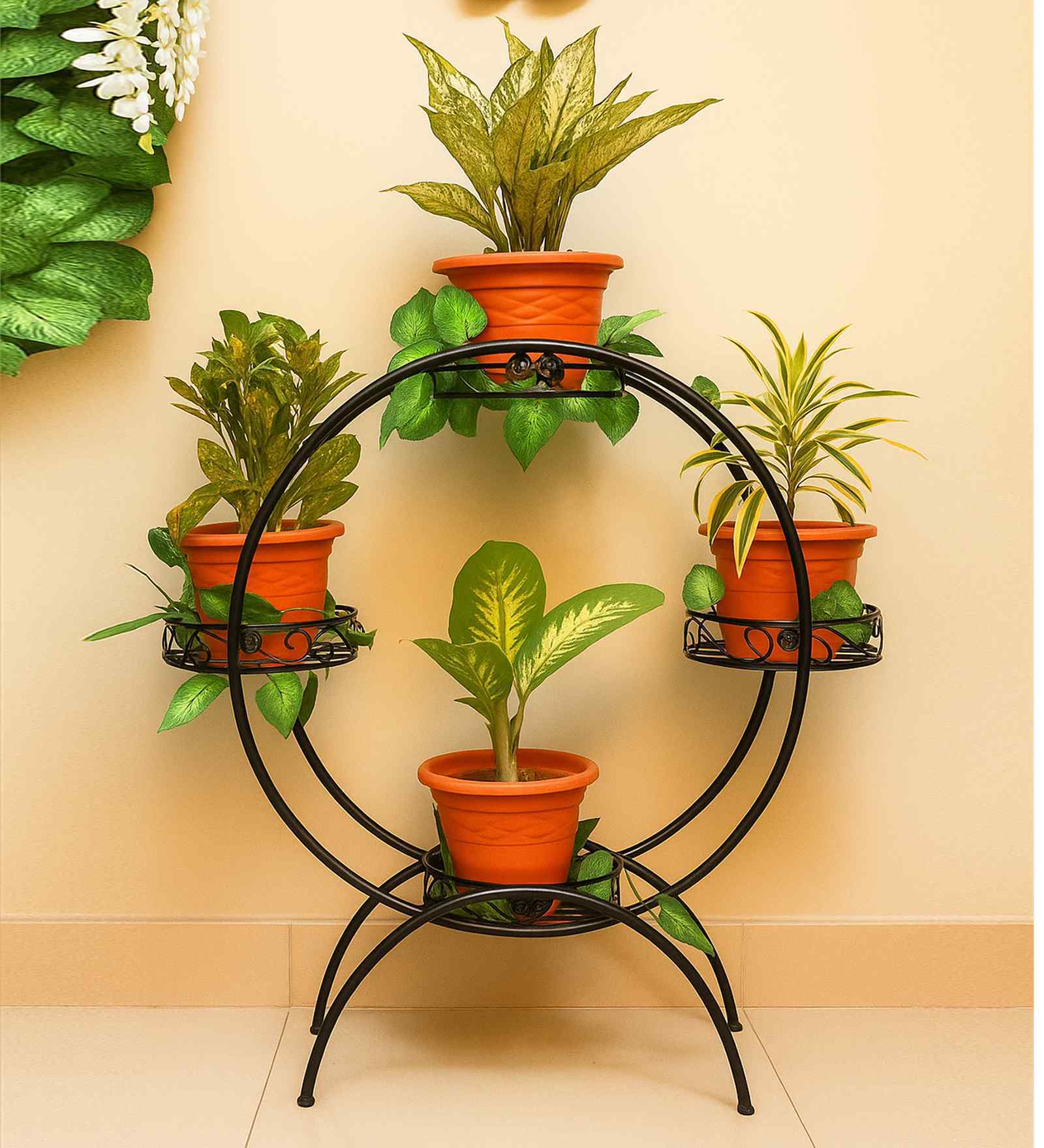 4 Tier Round Shape Black Metal Planter Stand with 4 Racks