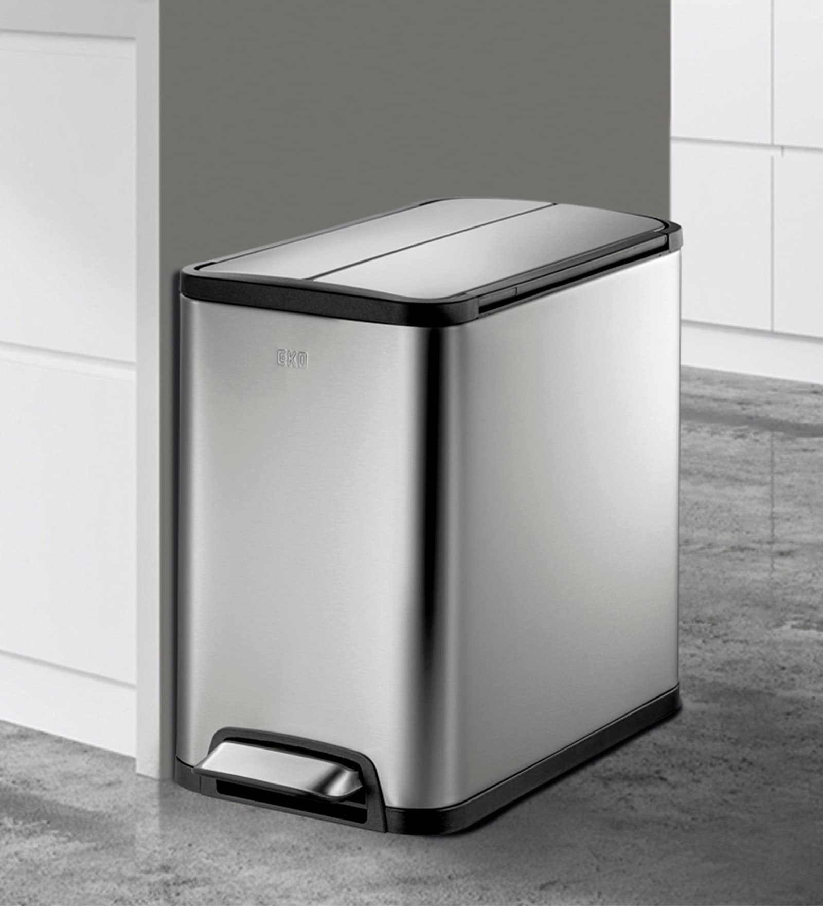 45 Litre Black Stainless Steel Dustbin