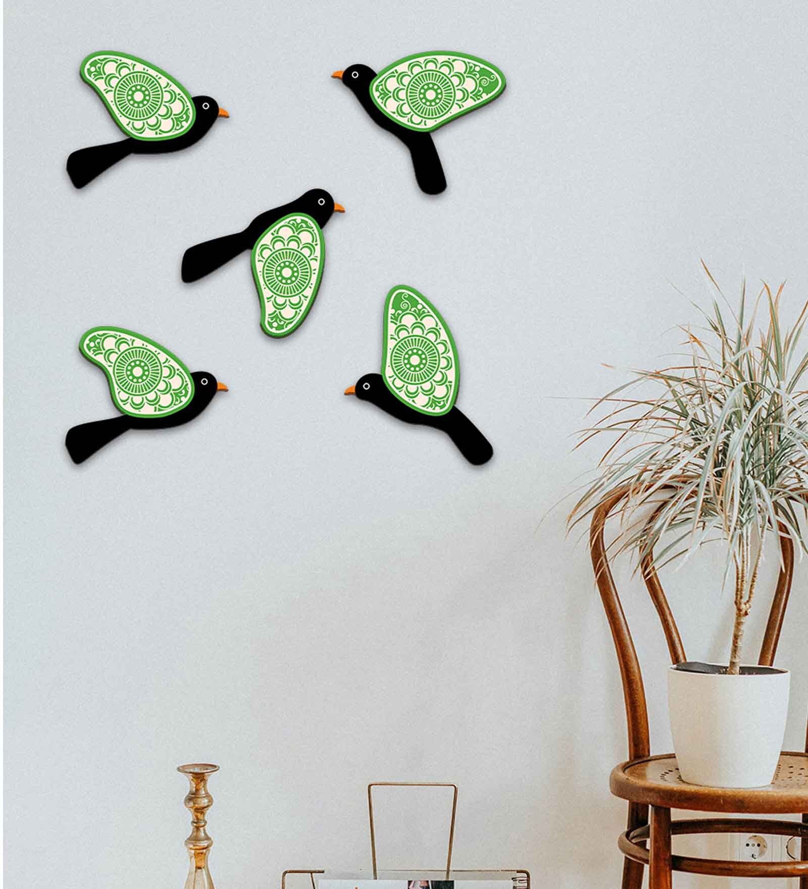5 Pcs Green Wooden Cute Bird Plaques