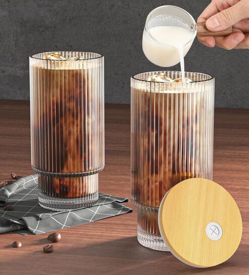 500ml Ribbed Glass Coffee Tumbler with Wooden Lid & Straw