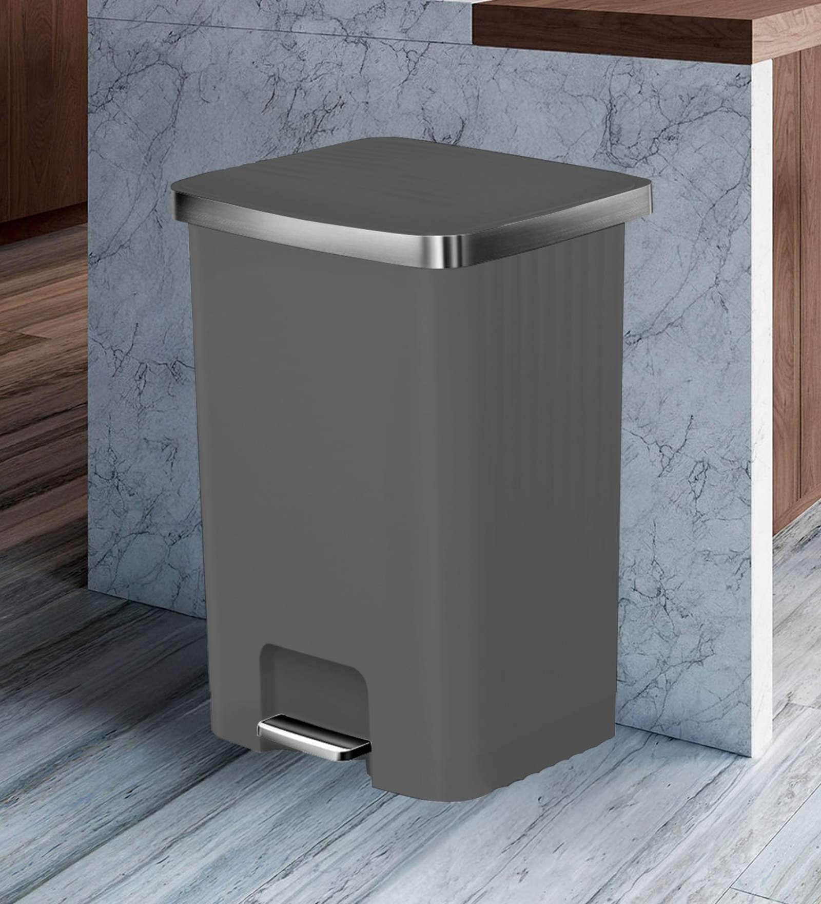 55 Litre Black Plastic Dustbin
