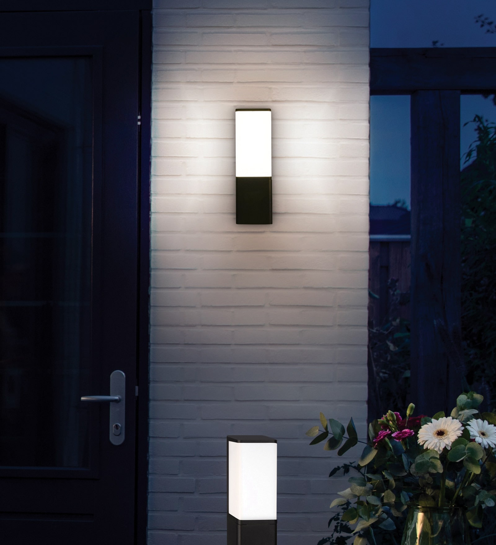 58168 Yolo Wall Lantern Led Black 1X9W
