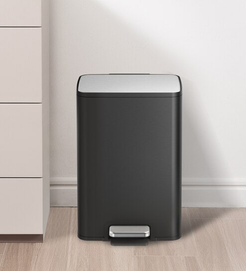 6 Litre White Stainless Steel Dustbin