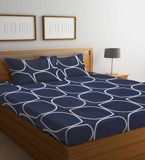 Blue Geometric 300 TC Poly Cotton Double Bedsheet with 2 Pillow Covers