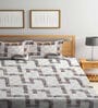 Multicolor Geometric 300 TC Poly Cotton Double Bedsheet with 2 Pillow Covers