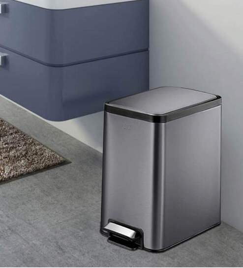 8 Litre Black Stainless Steel Dustbin