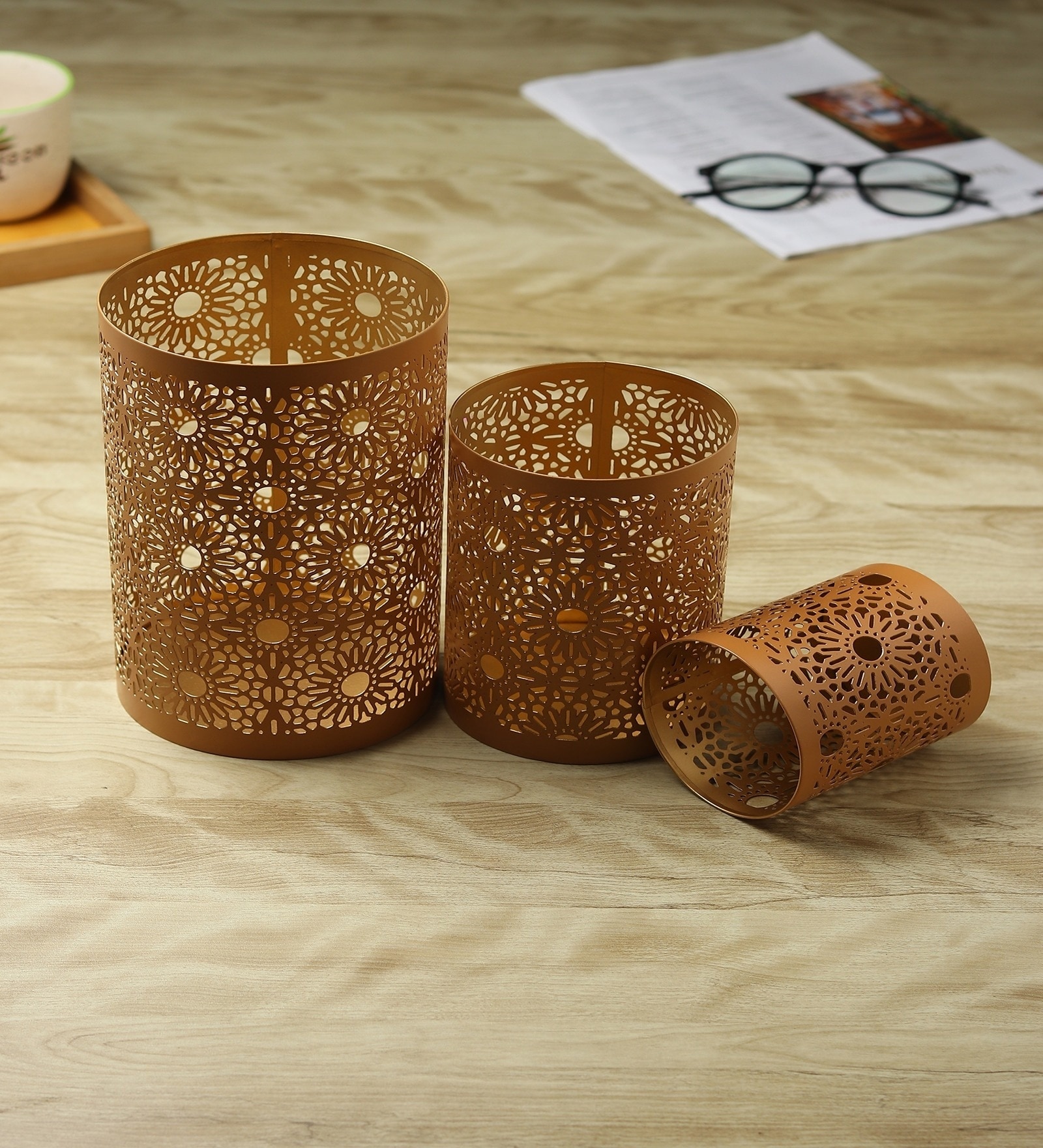 Yellow Aarika Candle Holder