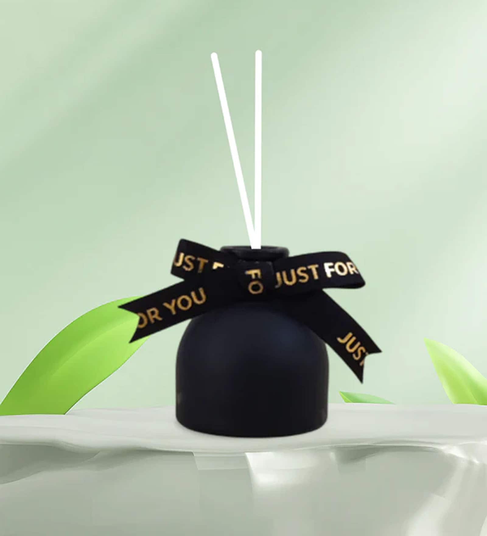 Black English Pear Aromatic Reed Diffusers- 50 Ml
