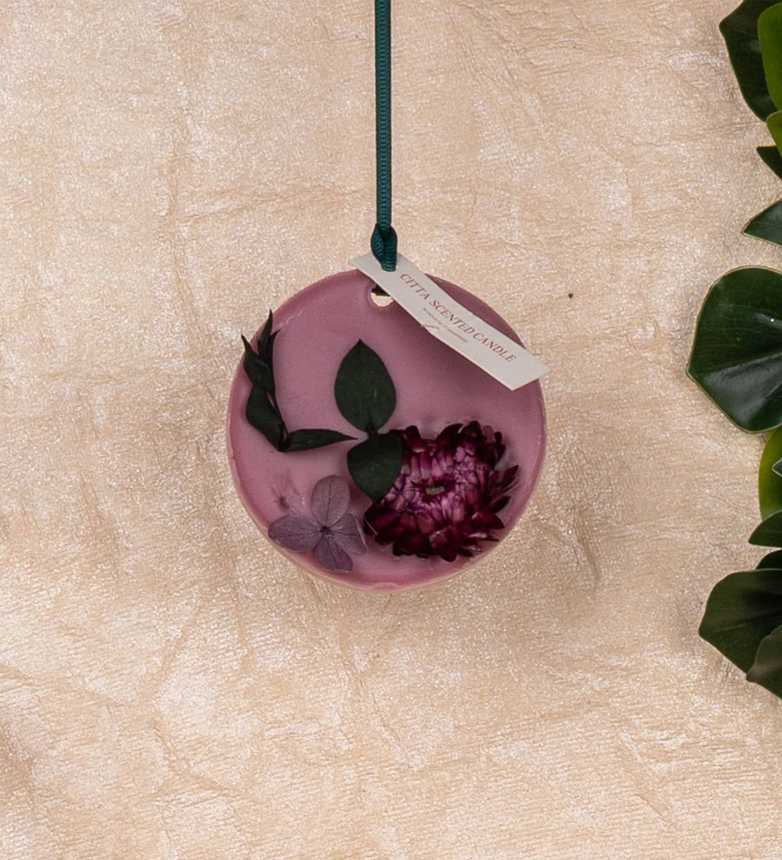 Floral Breeze Aromatic Wax Pendant Air Freshner