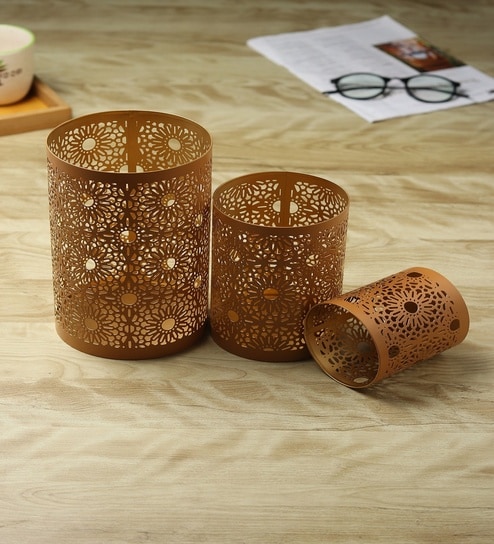 Yellow Aarika Candle Holder
