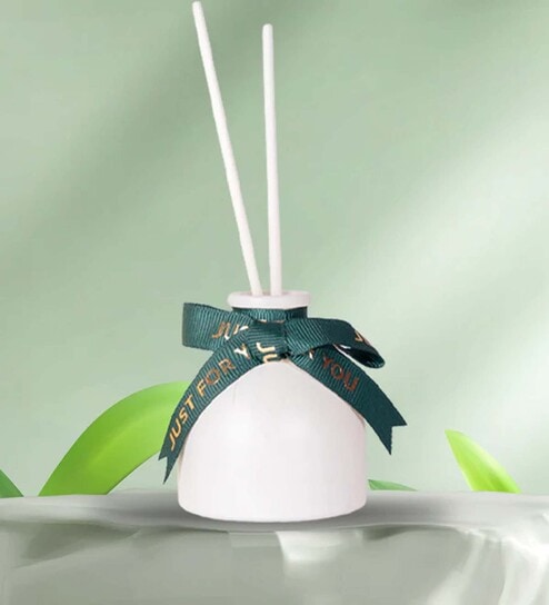 White Grass Style Aromatic Reed Diffusers- 50 Ml
