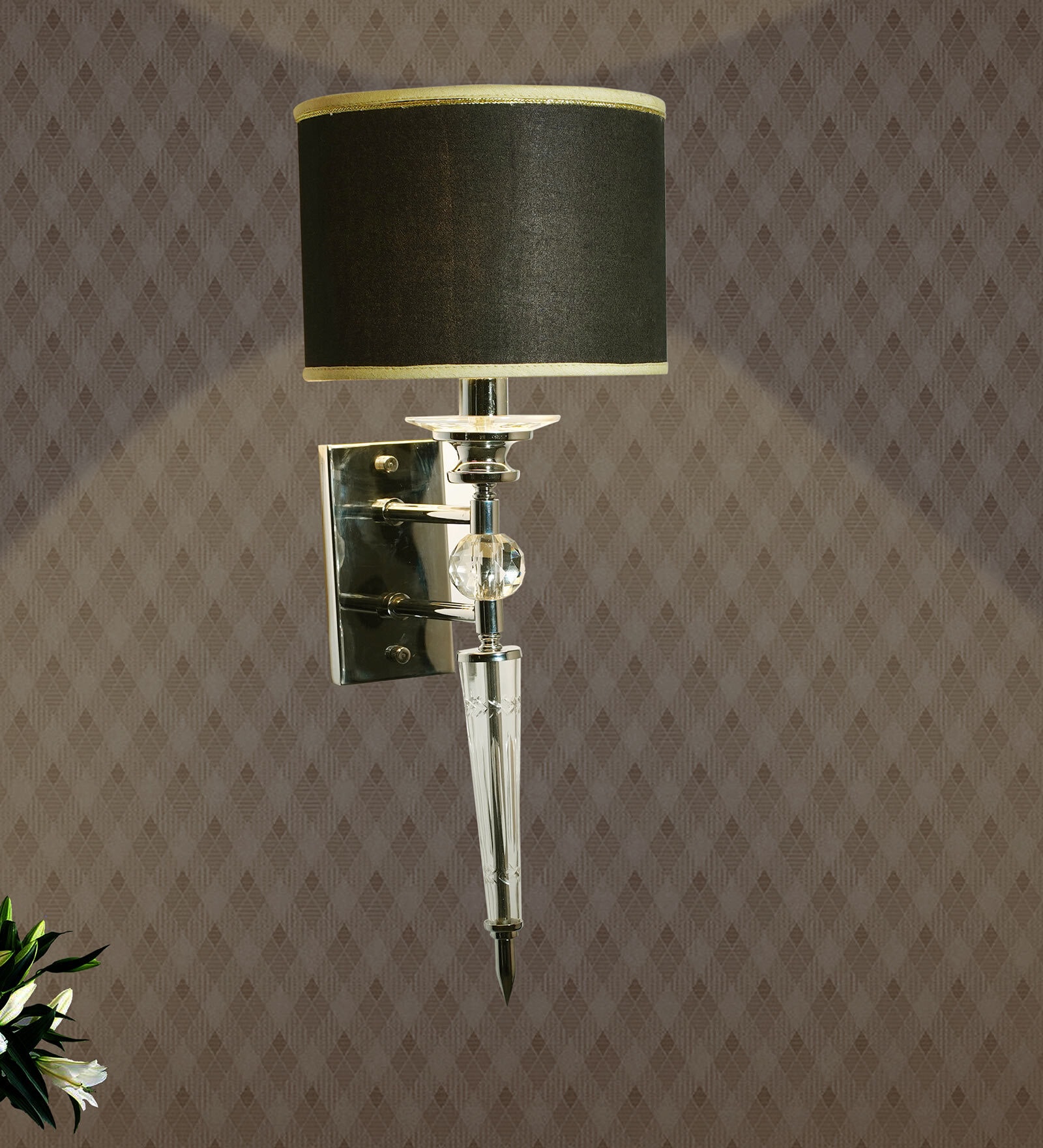 Aberdeenshire Glass & Shiny Brass Wall Light