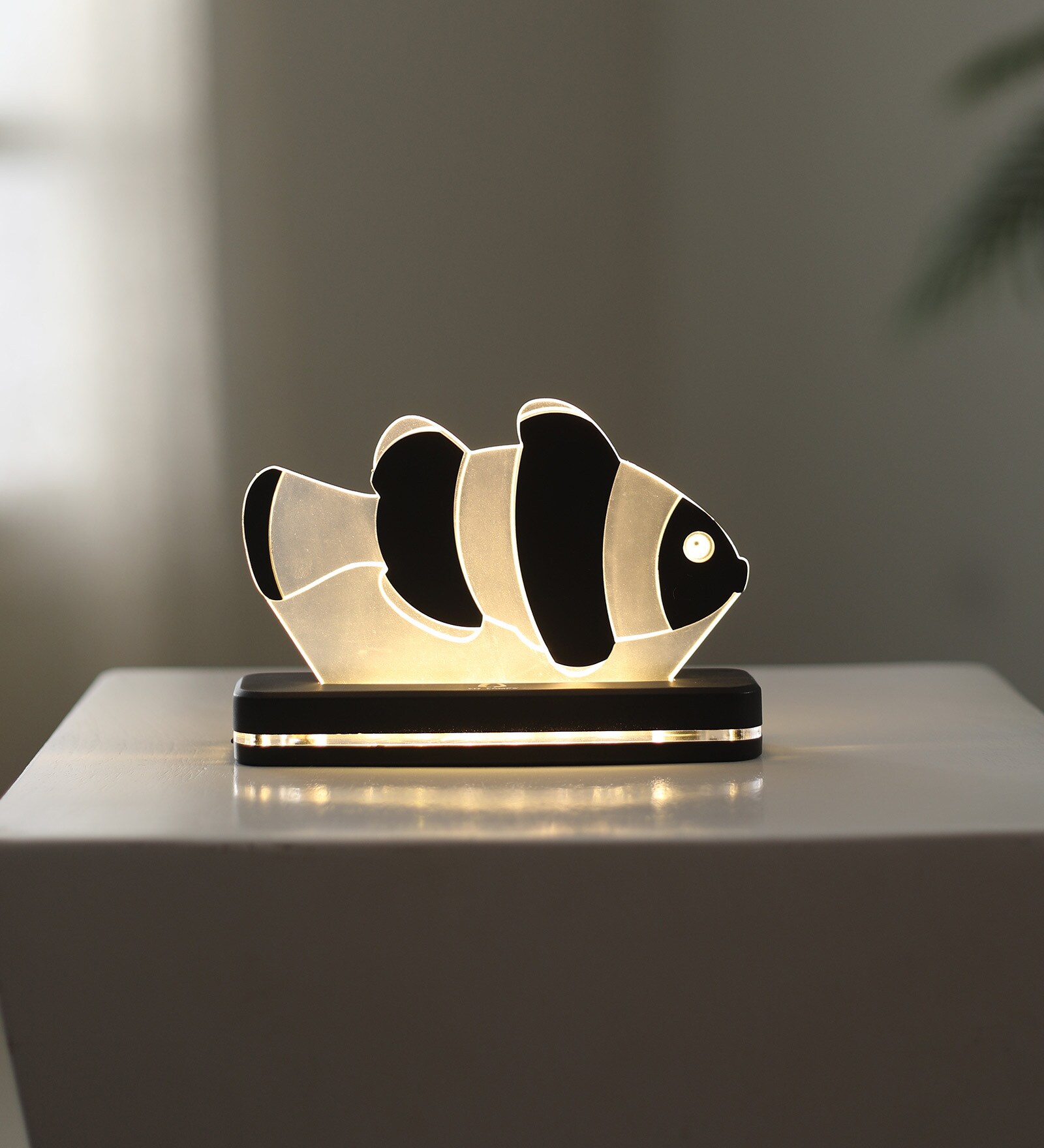 Buy ABS Plastic Fish Table LED Lights at 29% OFF by LIT Lamps | Pepperfry