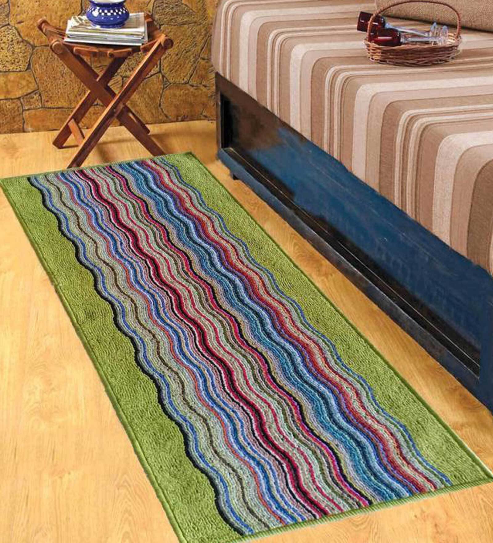 Green Polypropylene 22 x 55 Inches Machine Made Floor Runner