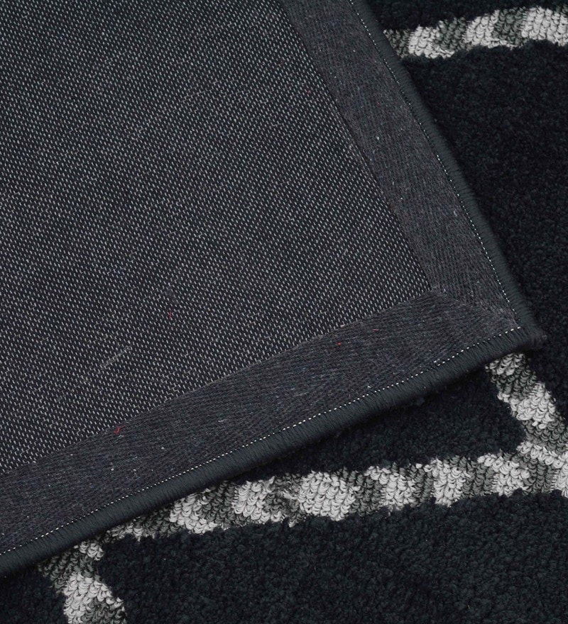 Buy Black Polyester Geometrical 4 x 6 Feet Machine Made Carpet by PRESTO Online 4 ft x 6 ft
