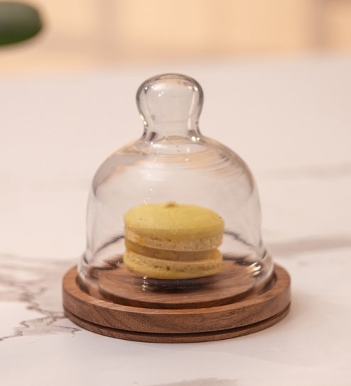 Acacia Wood Cake Dome