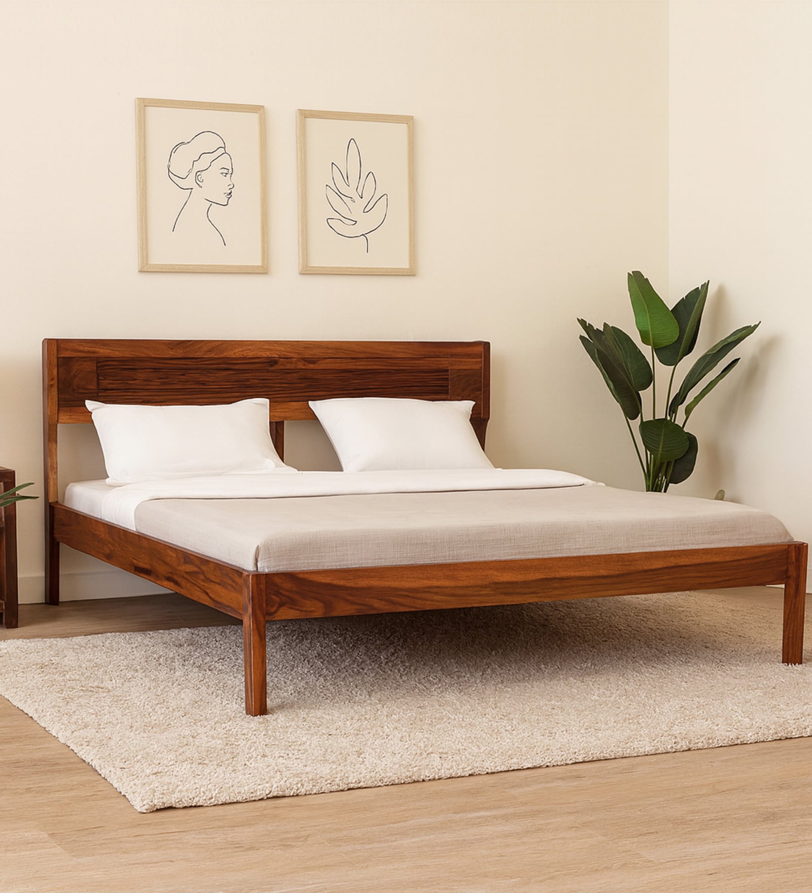Adelaide Sheesham Wood King Size Bed In Honey Oak Finish Adelaide Sheesham Wood King Size Bed In Honey Oak Finish