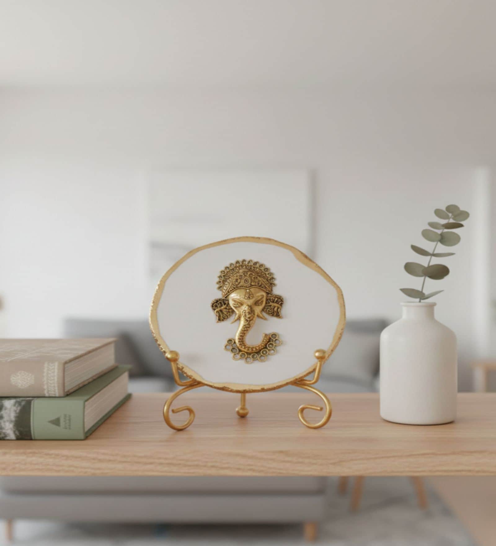 Agate Metal Ganesha Showpiece With Metal Stand White