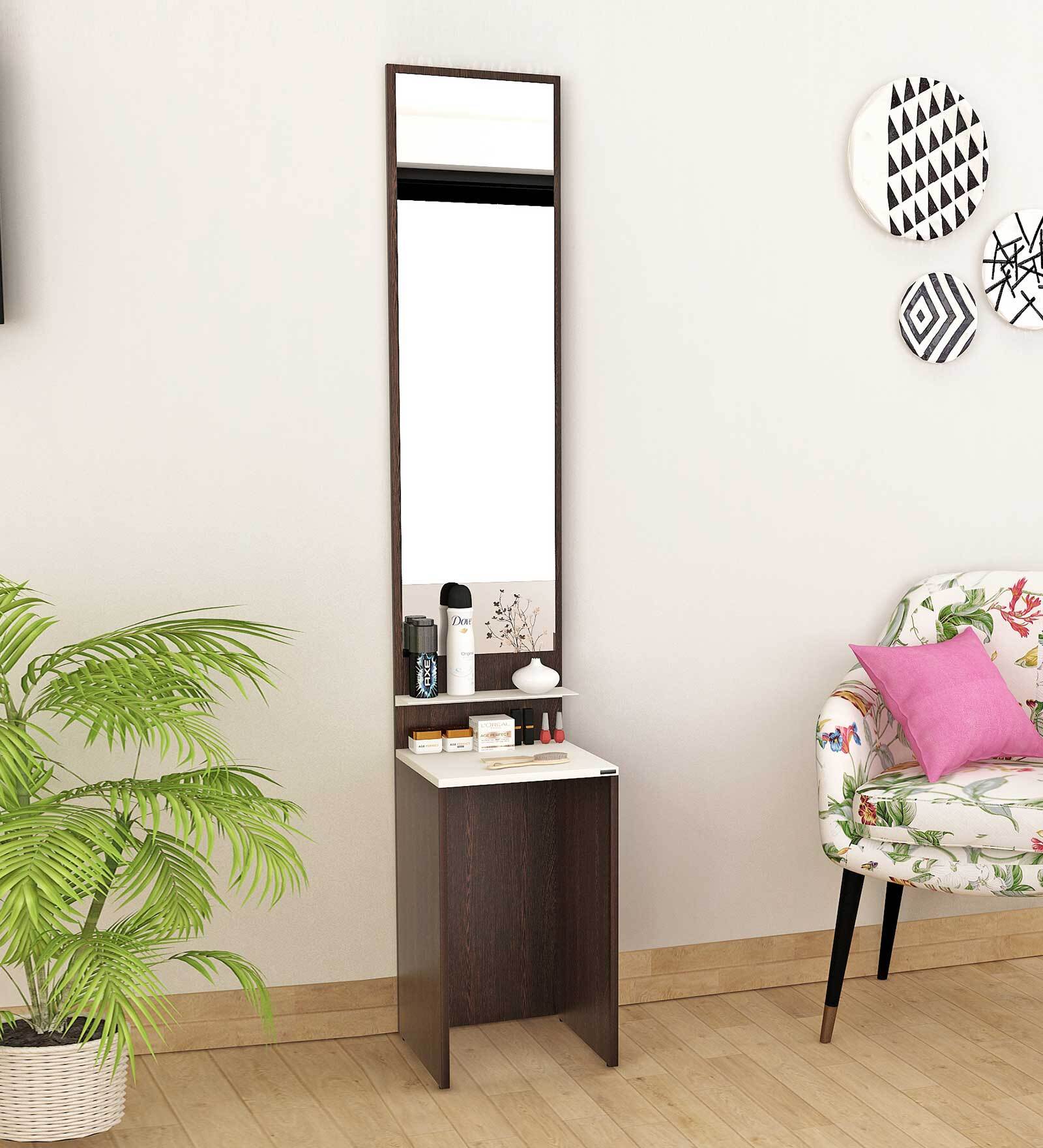 Alesty Dresser in Wenge Finish Alesty Dresser in Wenge Finish