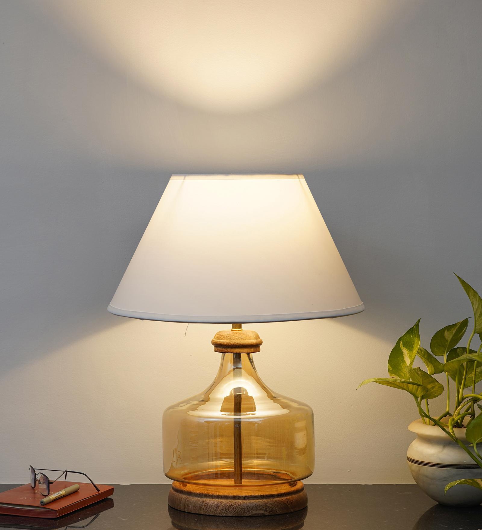 Alexandro Glass & Wood Table Lamp (Amber)